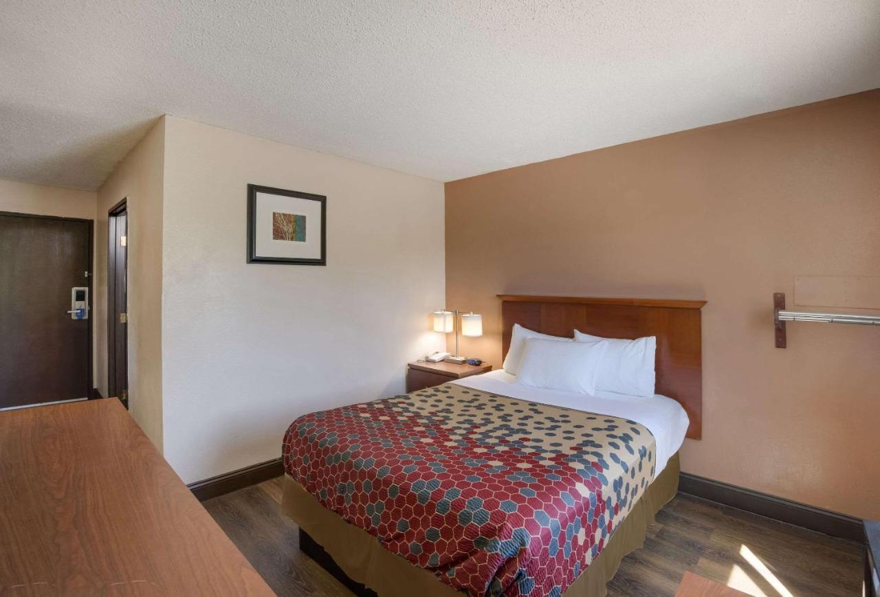 Rodeway Inn Colorado Springs Exteriér fotografie